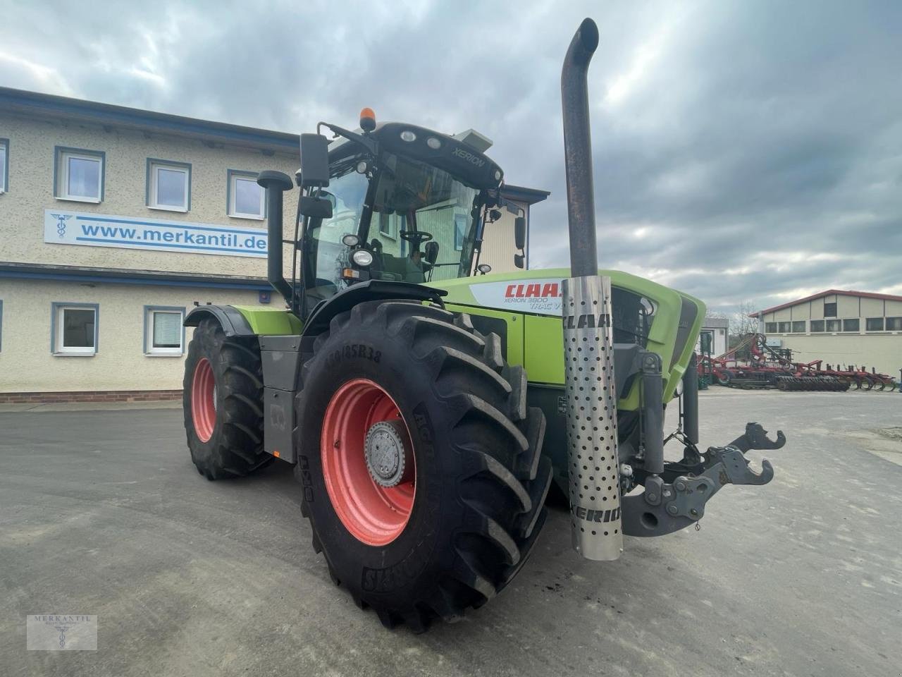 Traktor του τύπου CLAAS Xerion 3800 Trac VC, Gebrauchtmaschine σε Pragsdorf (Φωτογραφία 1)