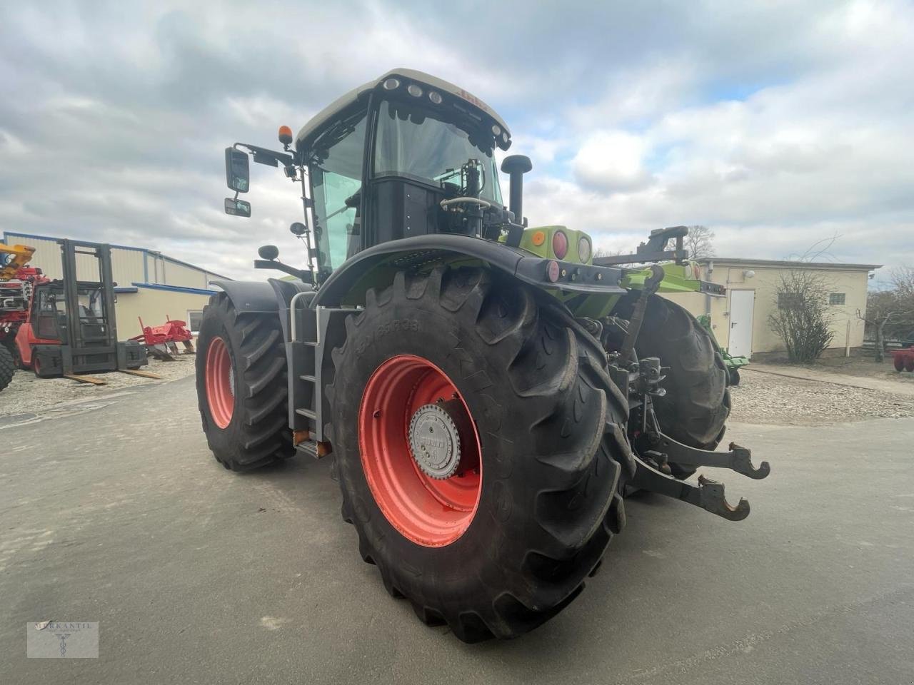 Traktor του τύπου CLAAS Xerion 3800 Trac VC, Gebrauchtmaschine σε Pragsdorf (Φωτογραφία 5)