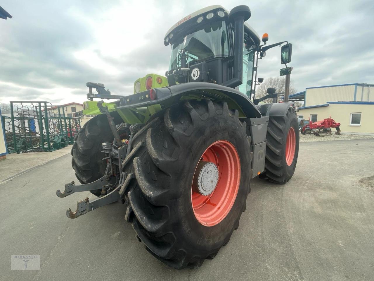 Traktor of the type CLAAS Xerion 3800 Trac VC, Gebrauchtmaschine in Pragsdorf (Picture 10)