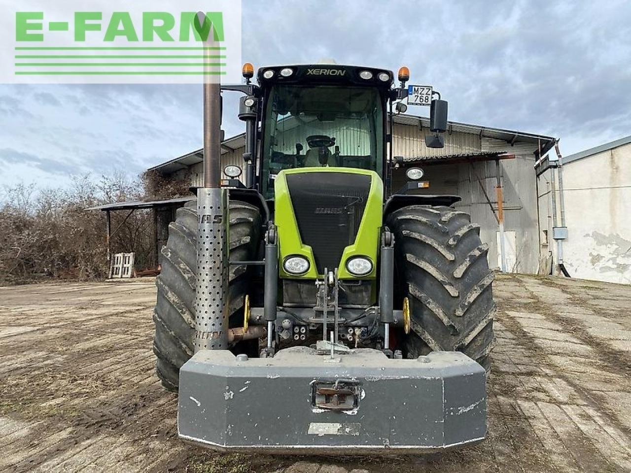 Traktor типа CLAAS xerion 3800 vc, Gebrauchtmaschine в SZEGED (Фотография 7)