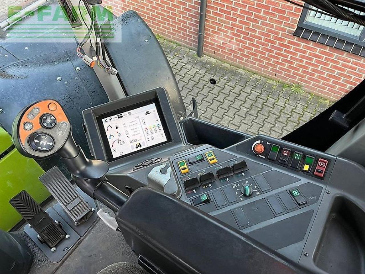 Traktor Türe ait CLAAS xerion 3800, Gebrauchtmaschine içinde ag BROEKLAND (resim 12)