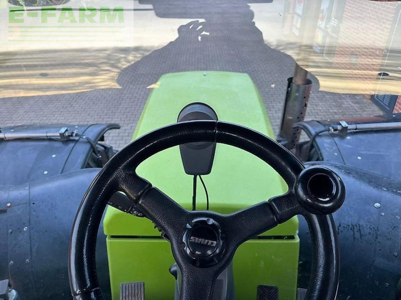 Traktor tip CLAAS xerion 3800, Gebrauchtmaschine in ag BROEKLAND (Poză 13)