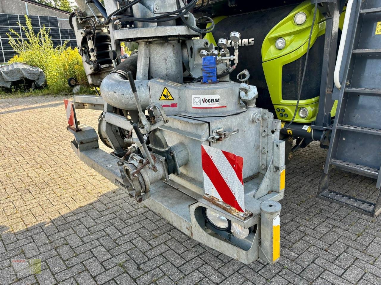 Traktor za tip CLAAS XERION 4000 SADDLE TRAC, KOTTE Gülletechnik 16 cbm, Frontansaugstation, Leistungshydraulik, Lenksyst, Gebrauchtmaschine u Westerstede (Slika 10)