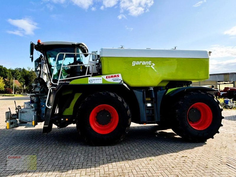 Traktor от тип CLAAS XERION 4000 SADDLE TRAC, KOTTE Gülletechnik 16 cbm, Gebrauchtmaschine в Westerstede (Снимка 5)