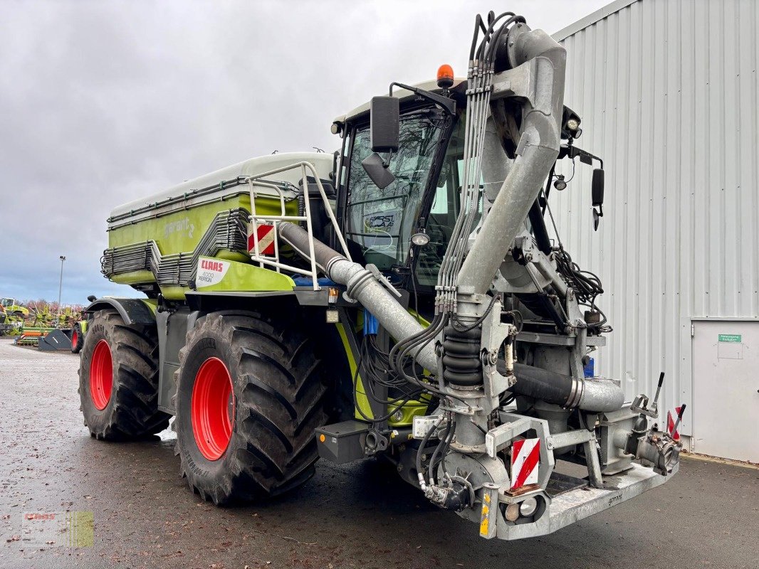 Traktor du type CLAAS XERION 4000 SADDLE TRAC, KOTTE Gülletechnik 16 cbm, Gebrauchtmaschine en Molbergen (Photo 1)