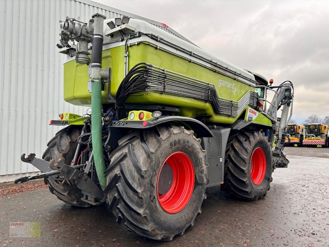 Traktor du type CLAAS XERION 4000 SADDLE TRAC, KOTTE Gülletechnik 16 cbm, Gebrauchtmaschine en Molbergen (Photo 5)