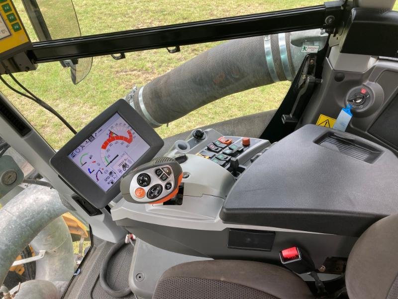 Traktor a típus CLAAS XERION 4000 SADDLE TRAC m. ZUNHAMMER, Gebrauchtmaschine ekkor: Molbergen (Kép 12)