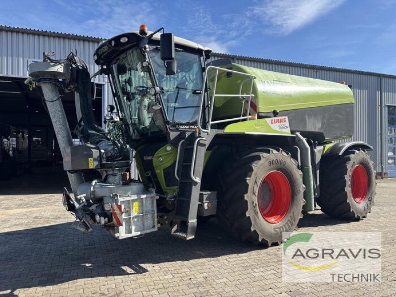 Traktor des Typs CLAAS XERION 4000 SADDLE TRAC, Gebrauchtmaschine in Meppen