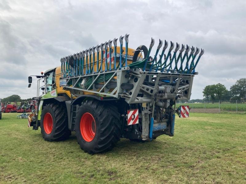 Traktor van het type CLAAS XERION 4000 SADDLE TRAC, Gebrauchtmaschine in Molbergen (Foto 9)