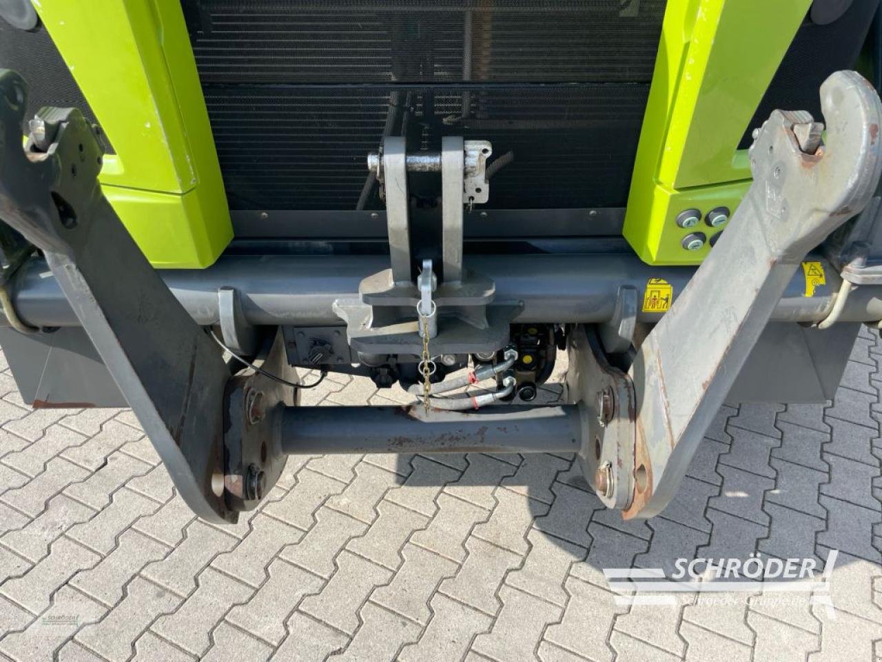 Traktor typu CLAAS XERION 4000 SADDLE TRAC, Gebrauchtmaschine w Wildeshausen (Zdjęcie 8)