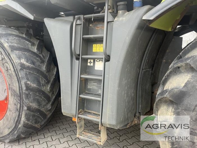 Traktor типа CLAAS XERION 4000 SADDLE TRAC, Gebrauchtmaschine в Alpen (Фотография 10)