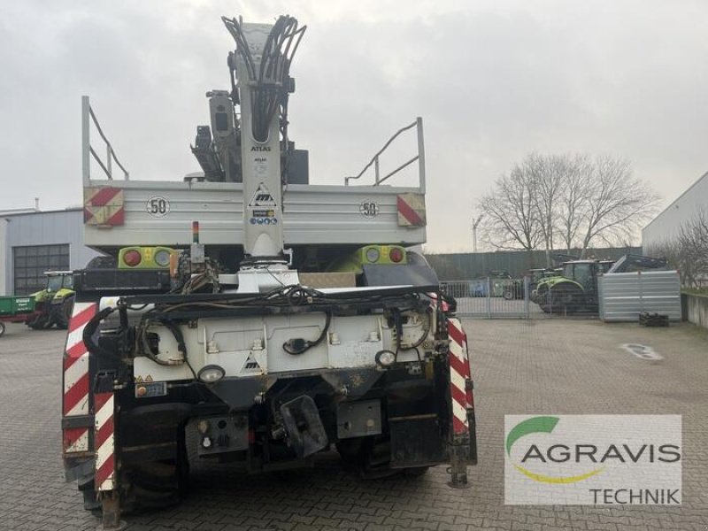 Traktor typu CLAAS XERION 4000 SADDLE TRAC, Gebrauchtmaschine v Alpen (Obrázek 4)