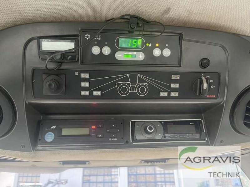 Traktor za tip CLAAS XERION 4000 SADDLE TRAC, Gebrauchtmaschine u Alpen (Slika 24)