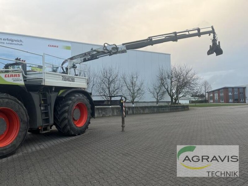 Traktor typu CLAAS XERION 4000 SADDLE TRAC, Gebrauchtmaschine v Alpen (Obrázek 27)