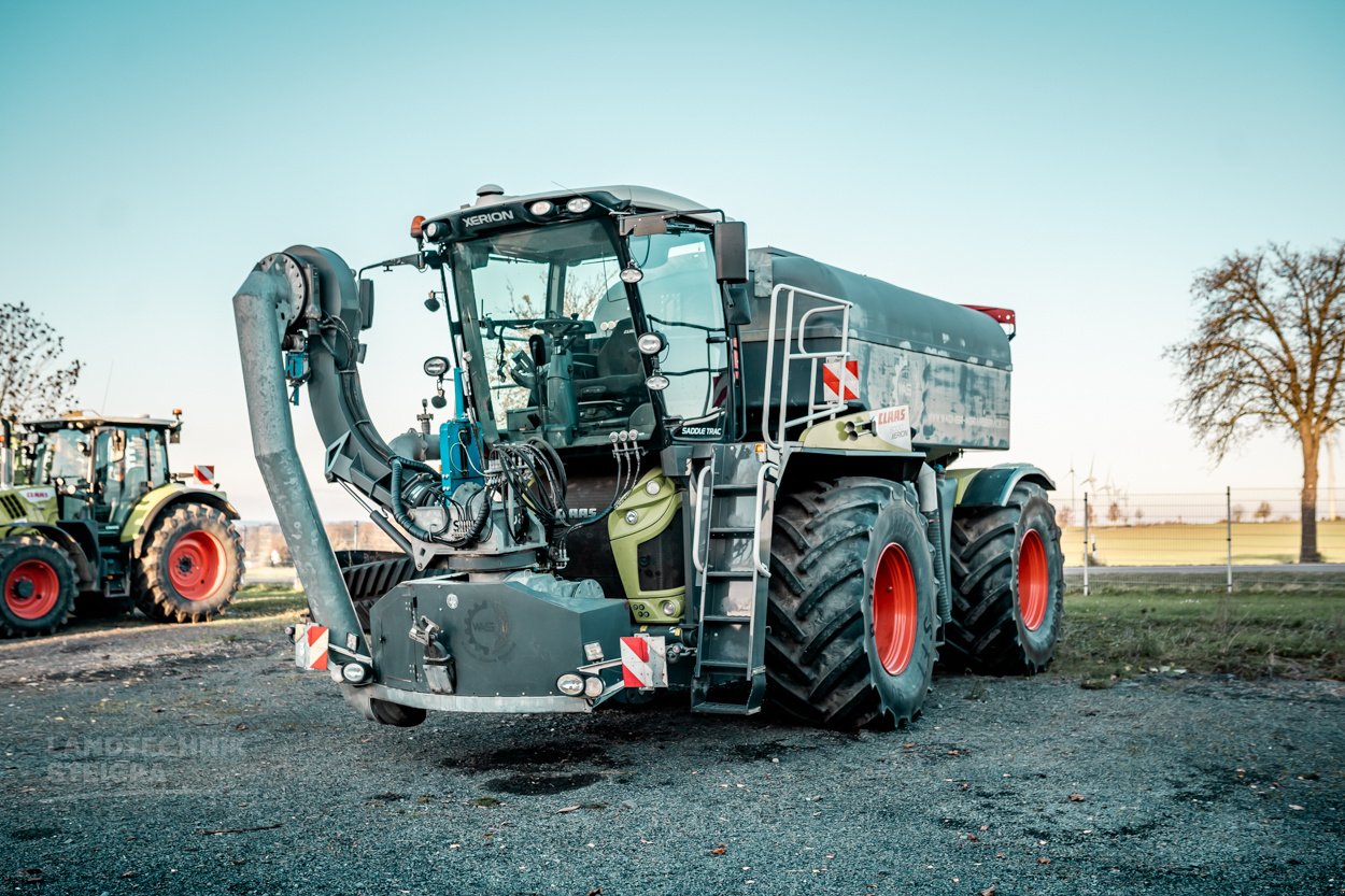 Traktor типа CLAAS Xerion 4000 ST, Gebrauchtmaschine в Osterfeld (Фотография 1)