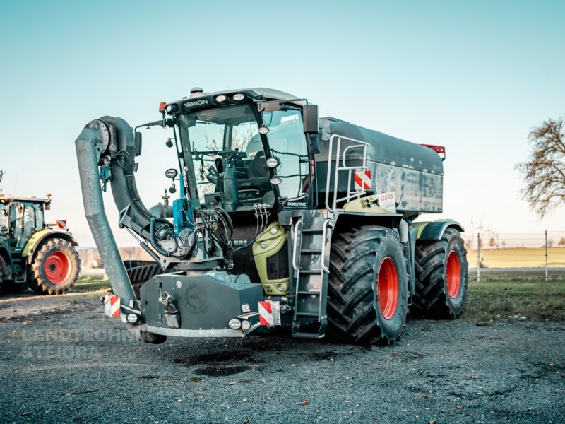 Traktor типа CLAAS Xerion 4000 ST, Gebrauchtmaschine в Osterfeld (Фотография 1)