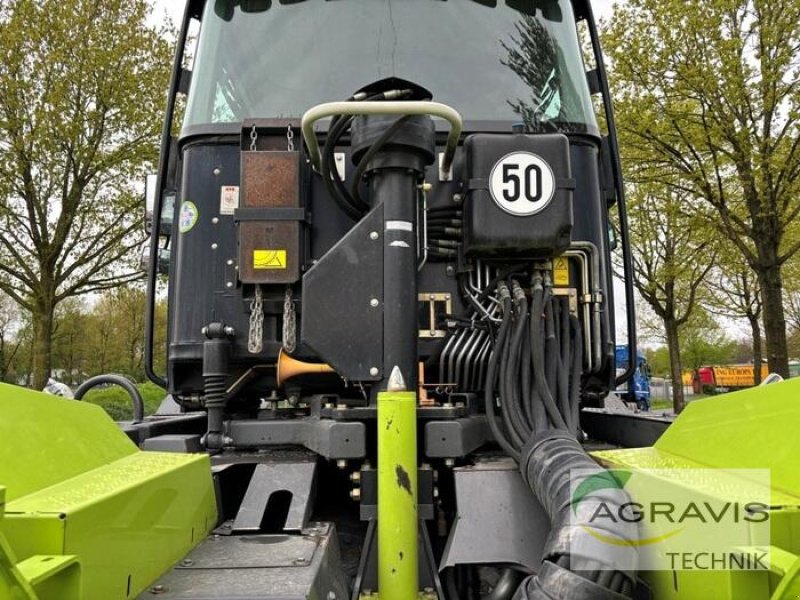 Traktor типа CLAAS XERION 4000 TRAC VC, Gebrauchtmaschine в Meppen (Фотография 9)