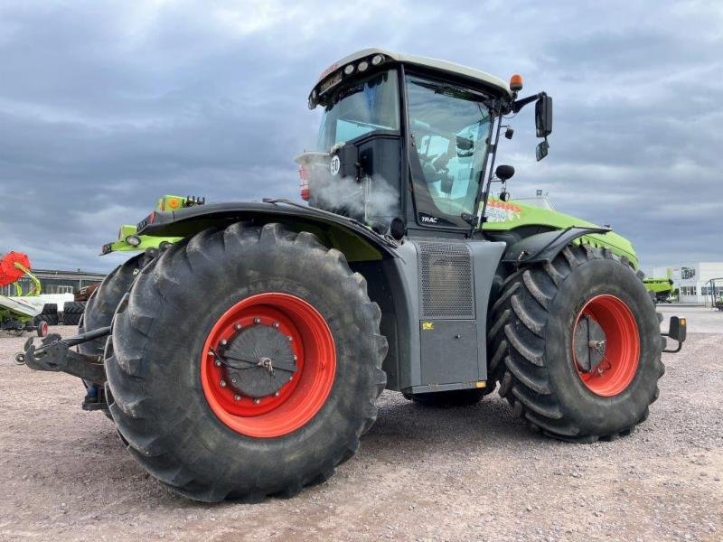 Traktor от тип CLAAS XERION 4000 TRAC, Gebrauchtmaschine в Landsberg (Снимка 4)