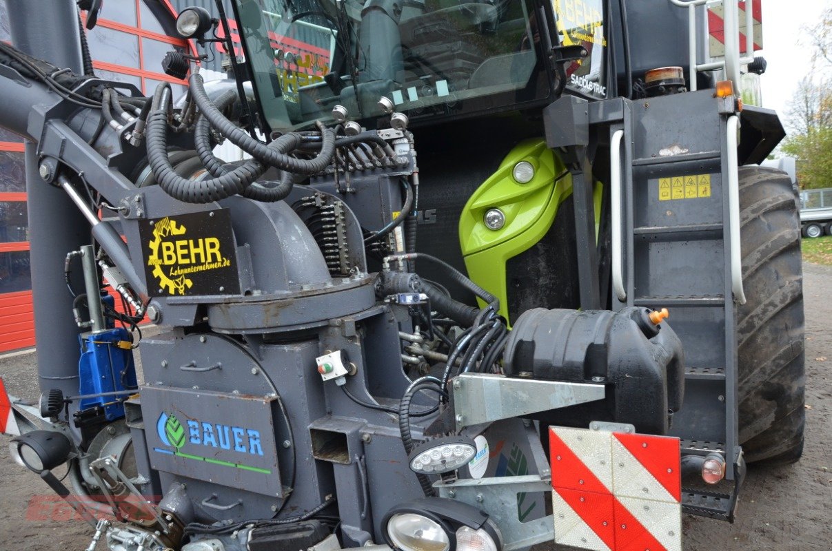 Traktor Türe ait CLAAS XERION 4200 SADDLE TRAC Bauer, Gebrauchtmaschine içinde Suhlendorf (resim 8)