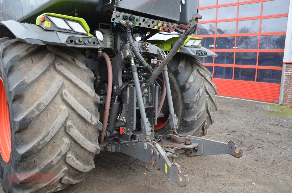 Traktor van het type CLAAS XERION 4200 SADDLE TRAC Bauer, Gebrauchtmaschine in Suhlendorf (Foto 13)