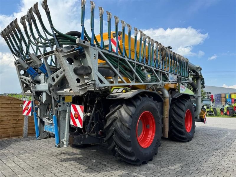 Traktor типа CLAAS XERION 4200 SADDLE TRAC, Gebrauchtmaschine в Töging a. Inn (Фотография 7)