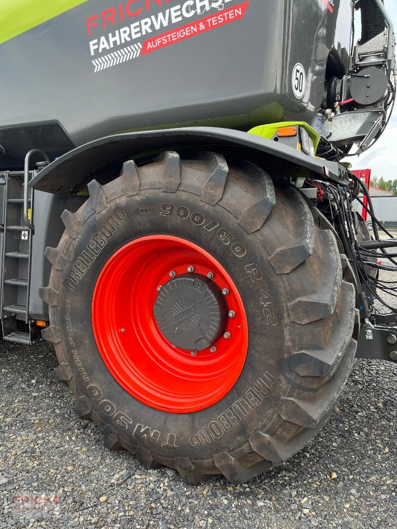 Traktor типа CLAAS Xerion 4200 Saddle Trac, Gebrauchtmaschine в Bockel - Gyhum (Фотография 10)