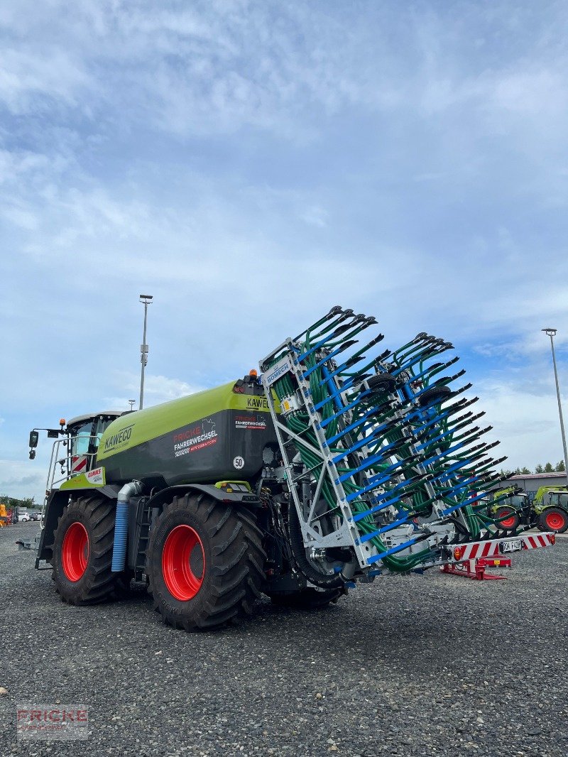 Traktor a típus CLAAS Xerion 4200 Saddle Trac, Gebrauchtmaschine ekkor: Bockel - Gyhum (Kép 5)