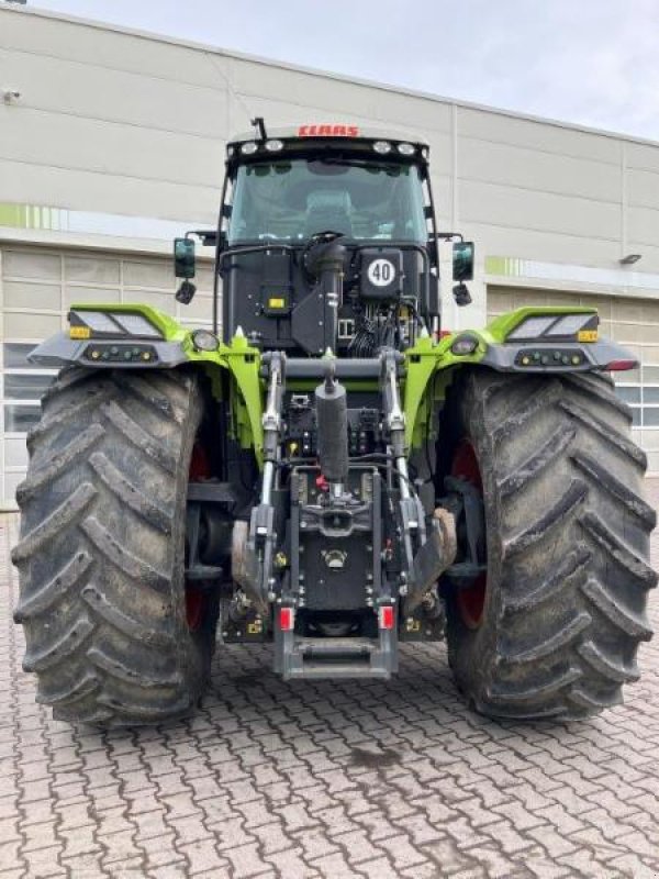 Traktor typu CLAAS XERION 4200 TRAC VC, Gebrauchtmaschine w Landsberg (Zdjęcie 5)