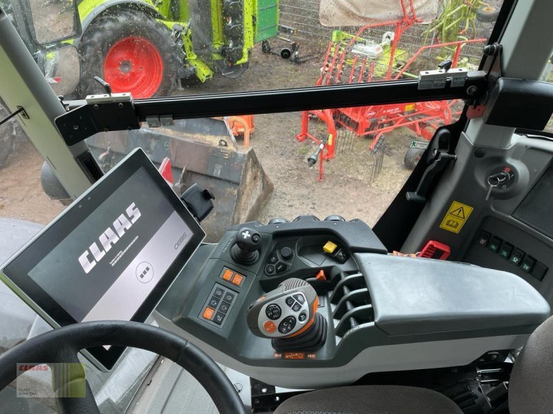 Traktor του τύπου CLAAS Xerion 4200 Trac VC, Gebrauchtmaschine σε Reinheim (Φωτογραφία 5)