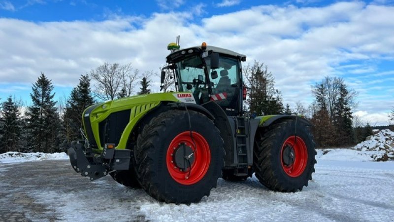 Traktor del tipo CLAAS Xerion 4200 VC Bj 2022 609 Motorstunden, Gebrauchtmaschine en Schutterzell (Imagen 1)