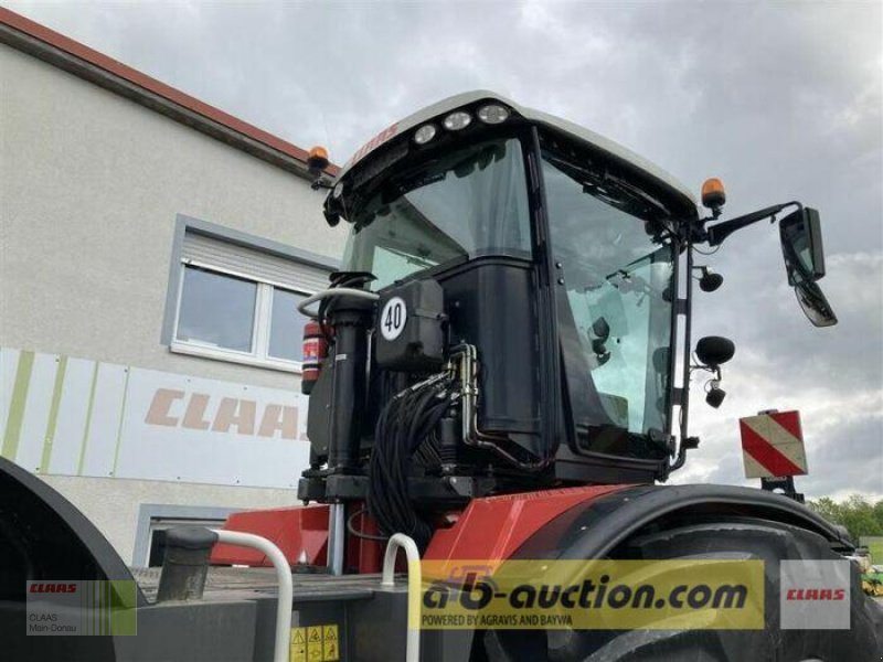 Traktor van het type CLAAS XERION 4500 TRAC VC, Gebrauchtmaschine in Vohburg (Foto 20)