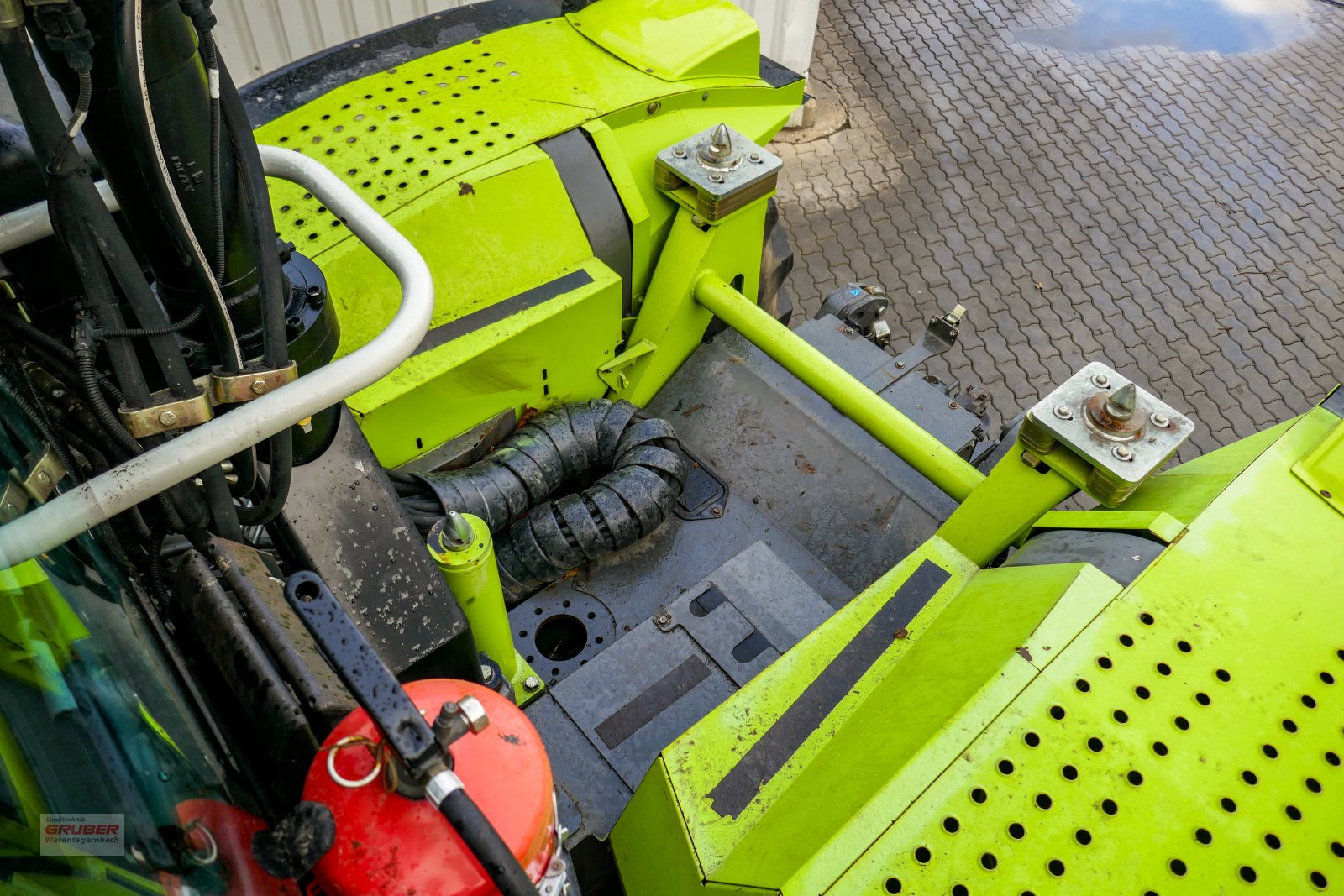 Traktor del tipo CLAAS Xerion 4500 Trac VC, Gebrauchtmaschine en Dorfen (Imagen 13)