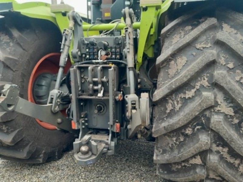 Traktor van het type CLAAS XERION 4500 Vendeudstyr, Gebrauchtmaschine in Tønder (Foto 4)