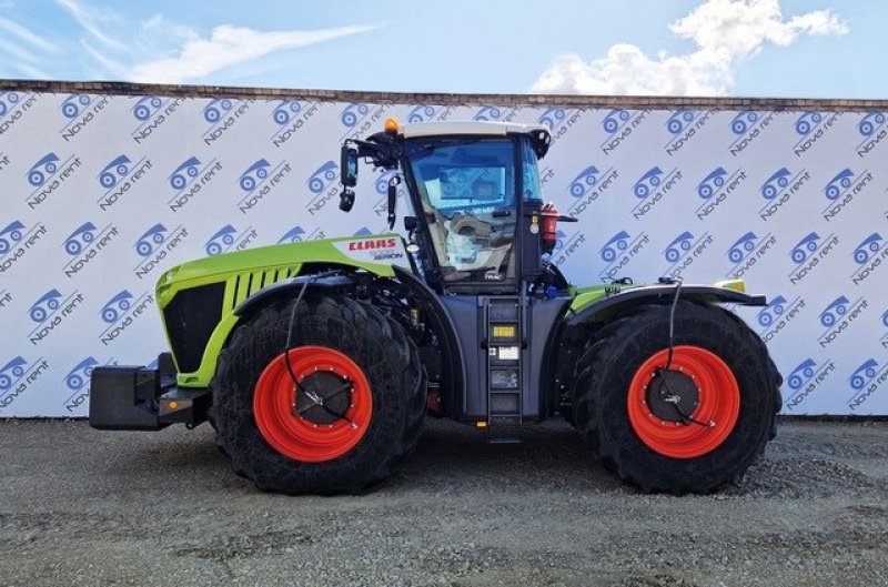 Traktor des Typs CLAAS XERION 5000 Ring til Ulrik for mere info på 40255544. Jeg snakker Jysk, tysk og engelsk., Gebrauchtmaschine in Kolding (Bild 2)