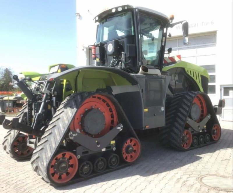 Traktor des Typs CLAAS XERION 5000 TRAC TS, Gebrauchtmaschine in Landsberg (Bild 5)