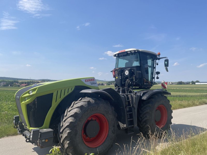 Traktor Türe ait CLAAS Xerion 5000 Trac VC, Gebrauchtmaschine içinde Harmannsdorf-Rückersdorf (resim 1)