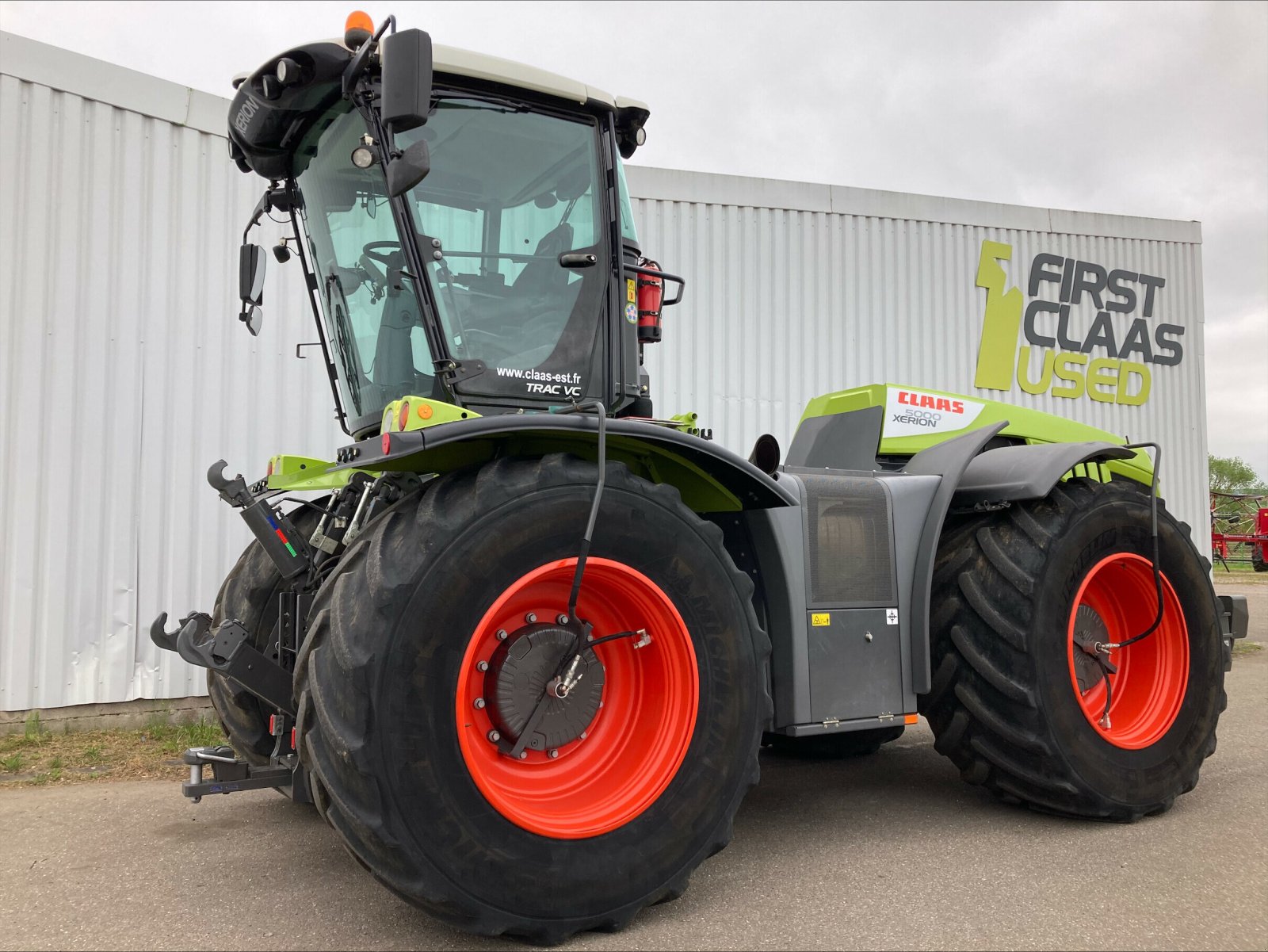 Traktor typu CLAAS XERION 5000 TRAC VC, Gebrauchtmaschine v CHEMINOT (Obrázok 5)