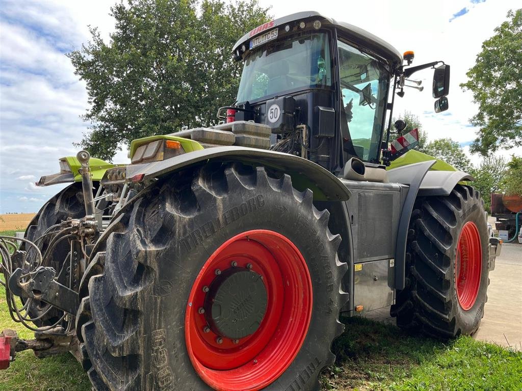 Traktor типа CLAAS Xerion 5000 Trac, Gebrauchtmaschine в Grimma (Фотография 3)