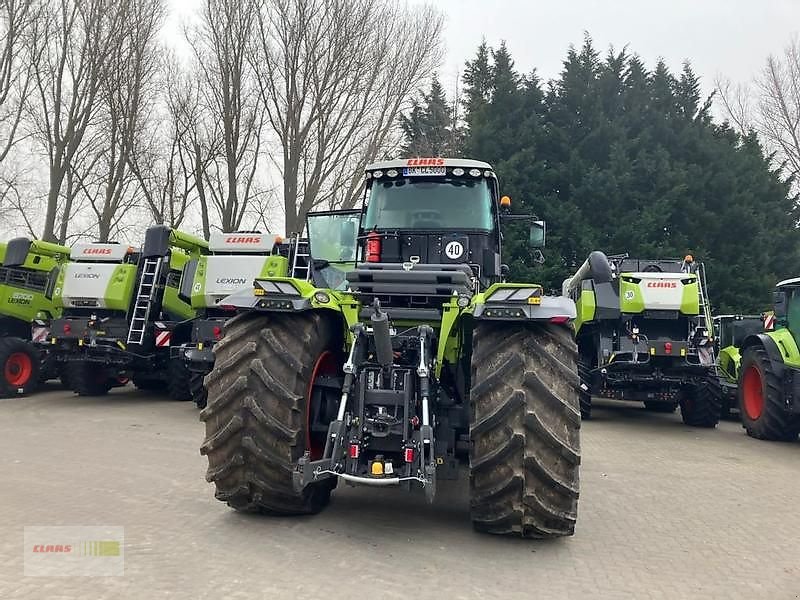 Traktor типа CLAAS Xerion 5000 Trac, Vorführmaschine в Schwülper (Фотография 5)