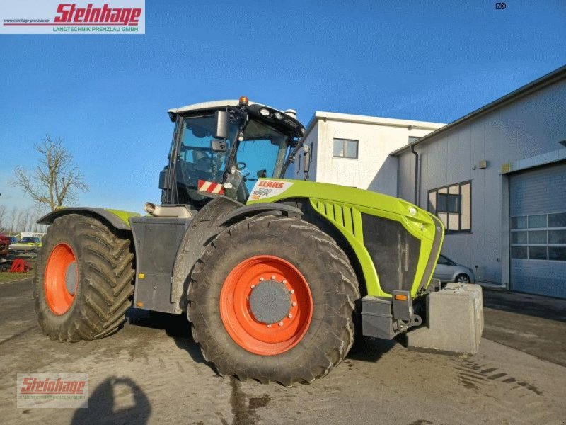 Traktor типа CLAAS Xerion 5000 Trac, Gebrauchtmaschine в Rollwitz (Фотография 1)