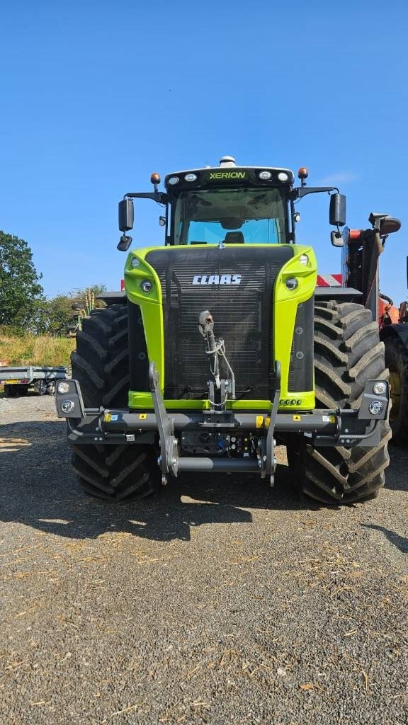 Traktor des Typs CLAAS Xerion 5000 VC, Gebrauchtmaschine in Ringe (Bild 2)