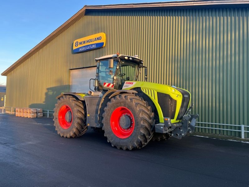 Traktor of the type CLAAS XERION 5000  VC, Gebrauchtmaschine in Middelfart (Picture 1)