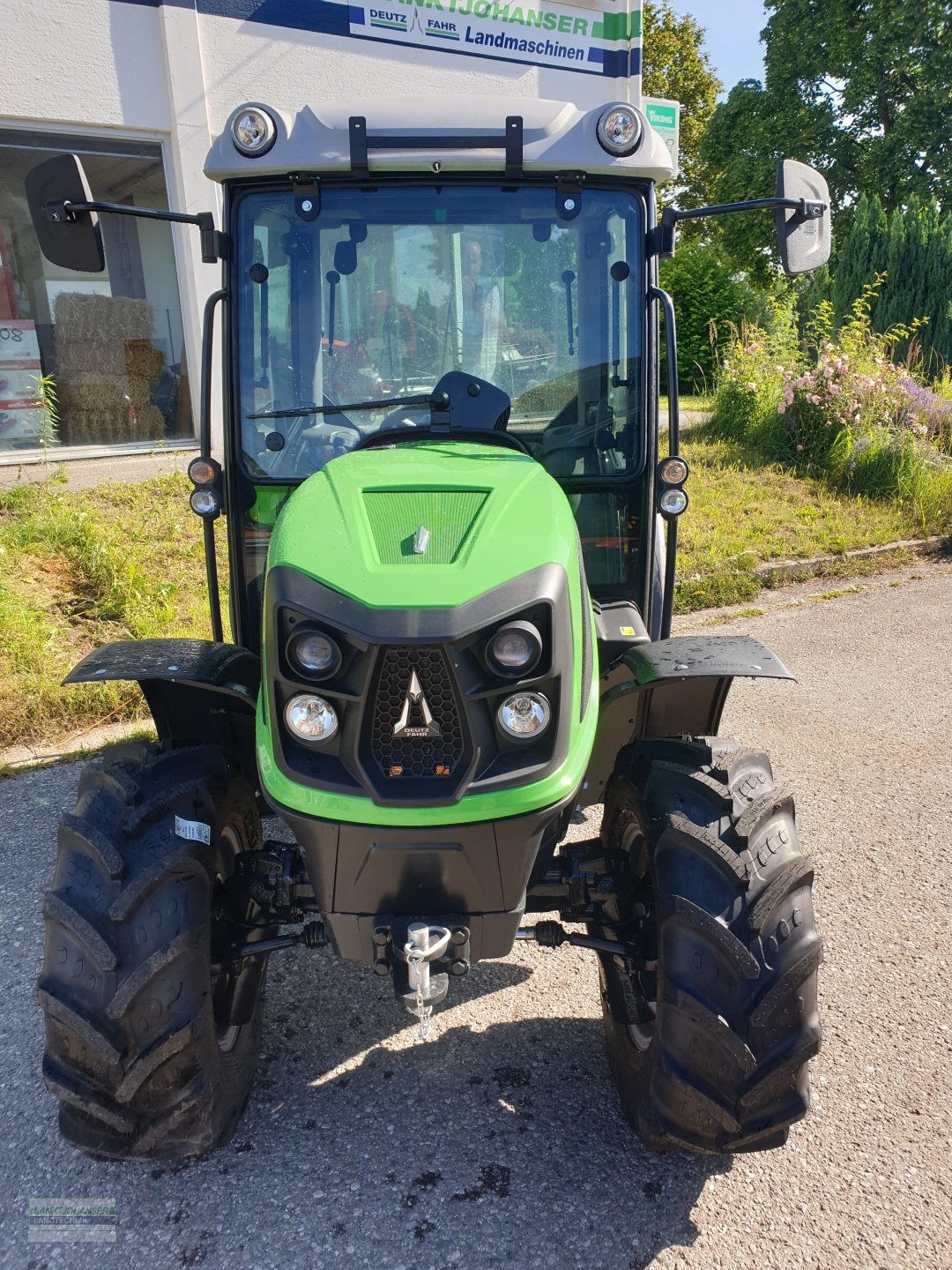 Traktor van het type Deutz-Fahr 3060 -Aktion Ernteschlussverkauf-, Neumaschine in Diessen (Foto 5)