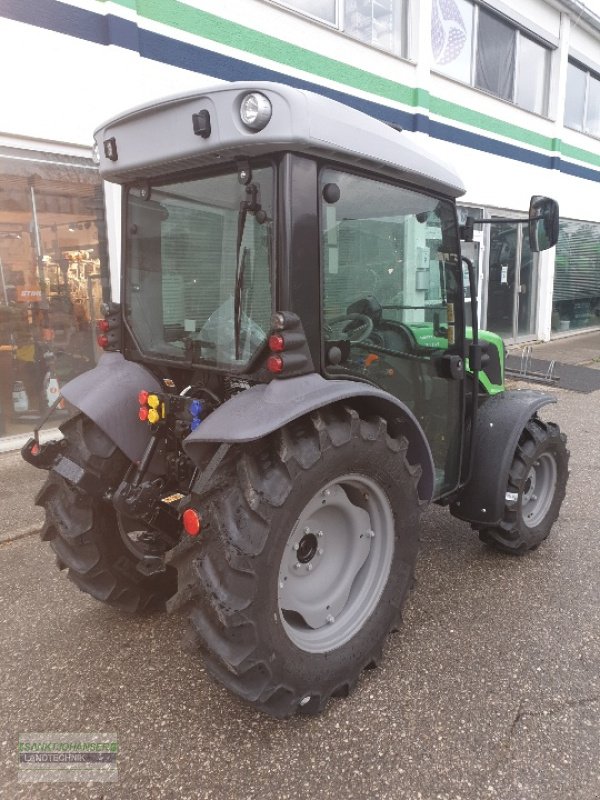 Traktor of the type Deutz-Fahr 3060 -Aktion Ernteschlussverkauf-, Neumaschine in Diessen (Picture 5)