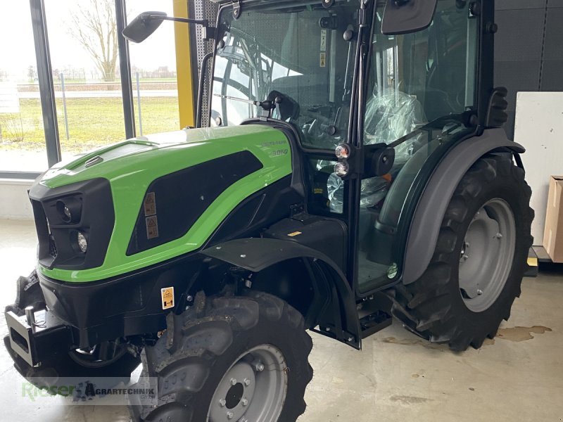 Traktor Türe ait Deutz-Fahr 3060 HEAVY-DUTY Allradachse, Klima, Vorführer, Neumaschine içinde Nördlingen (resim 1)