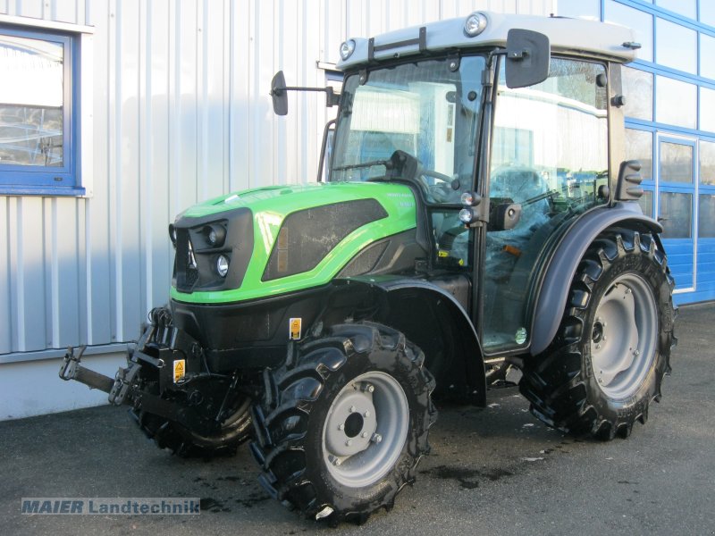 Traktor typu Deutz-Fahr 3060, Neumaschine v Dieterskirchen