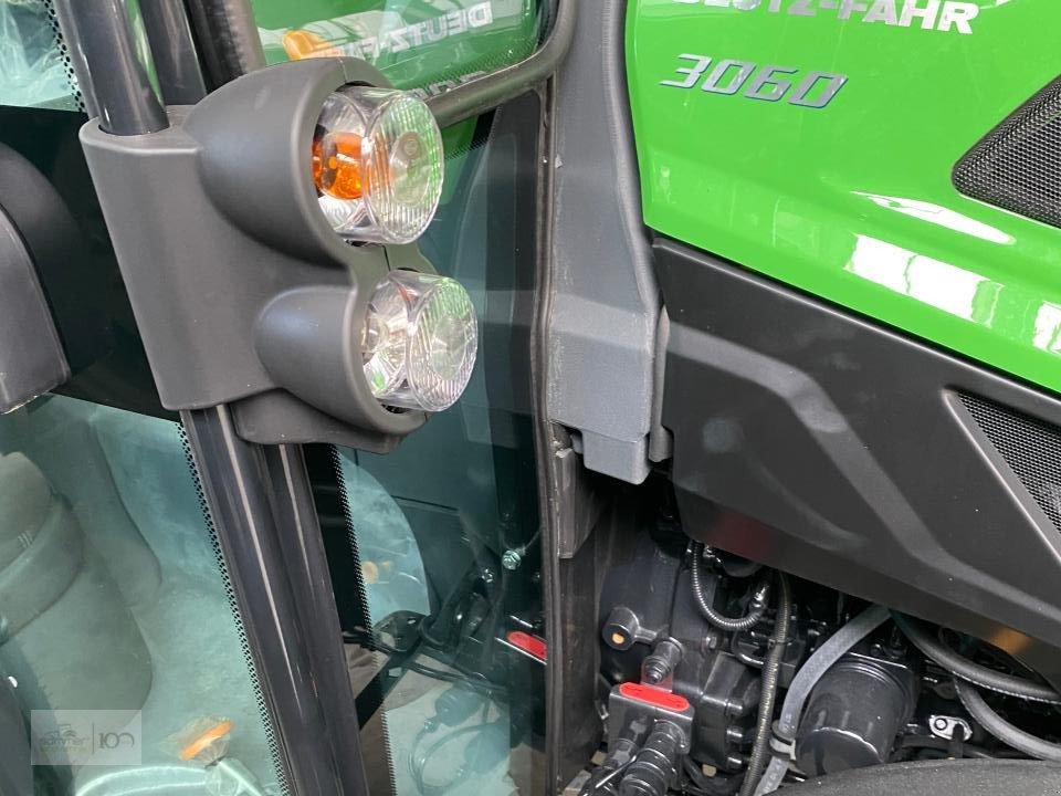 Traktor typu Deutz-Fahr 3060, Neumaschine w Eslohe–Bremke (Zdjęcie 4)