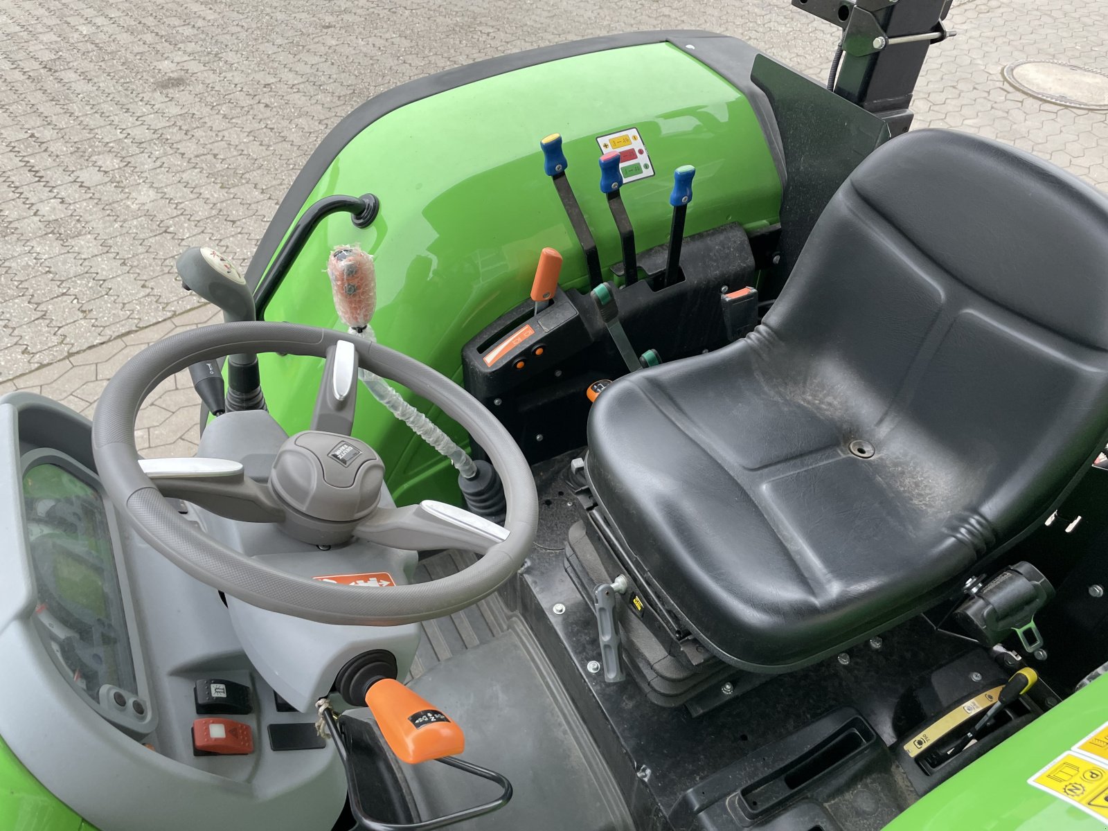 Traktor za tip Deutz-Fahr 4070 E GS, Neumaschine u Nürnberg (Slika 9)