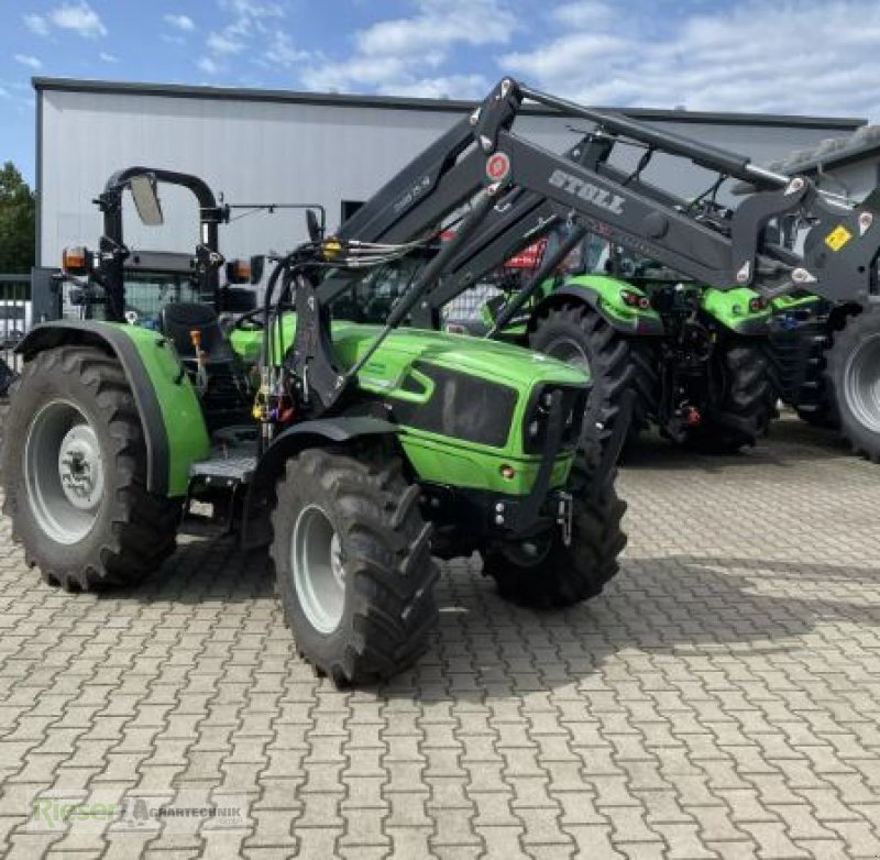 Traktor des Typs Deutz-Fahr 4070 E mit Industrielader und Anbauteile sowie auf Wunsch mit Kabine, Gebrauchtmaschine in Nördlingen (Bild 4)