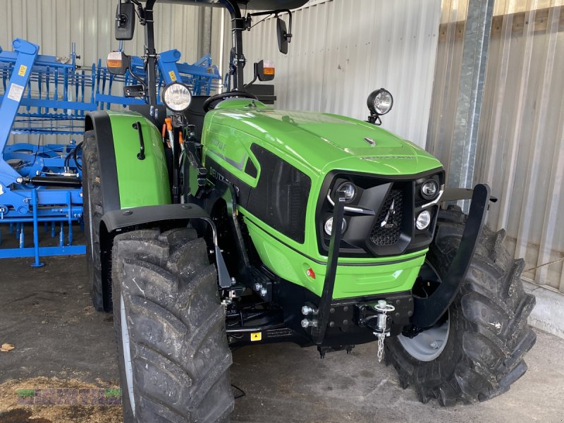 Traktor tipa Deutz-Fahr 4070 E Schutzgitter Durchschlagschutz am Sonnendach, Frontladerkonsolen "Light Kit" 5 Gang-Getriebe, Neumaschine u Buchdorf